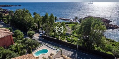3 room  House for sale in Saint-Raphaël, French Riviera