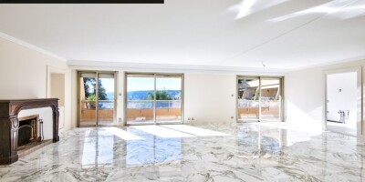 3 bedroom  Flat for sale in Nice, France