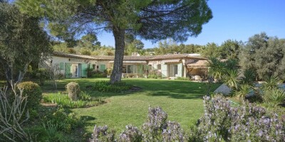 5 room  Villa for sale in Mougins, French Riviera