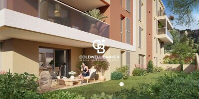 Flat for sale in Saint-Raphaël, French Riviera