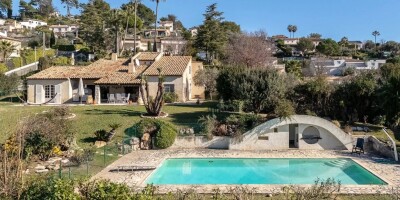 5 room  Villa for sale in Cagnes-sur-Mer, French Riviera