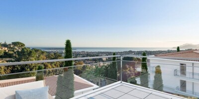 3 bedroom  Apartment for sale in Cannes, French Riviera
