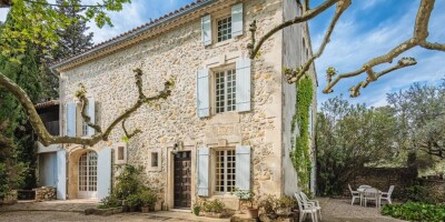 4 bedroom  Villa for sale in Saint-Rémy-de-Provence, France