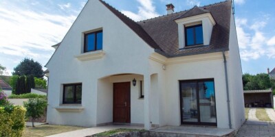 7 room  Villa for sale in Mennecy, France