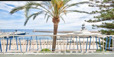 2 bedroom  Flat for sale in Nice, France