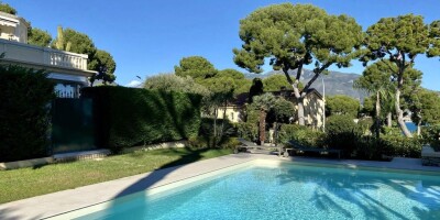 3 room  Apartment for sale in Roquebrune-Cap-Martin, France