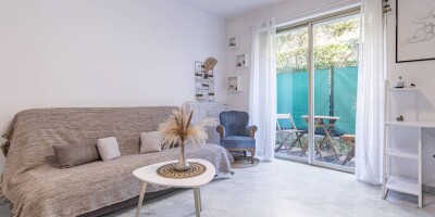 1 room  Flat for sale in Nice, France