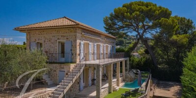 7 room  House for sale in Mougins, French Riviera