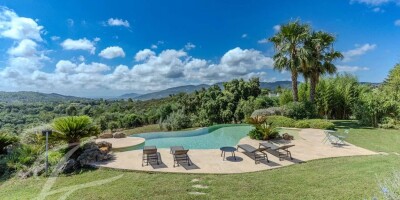 9 room  Villa for sale in Mougins, France