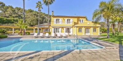 4 bedroom  Villa for sale in Mougins, France