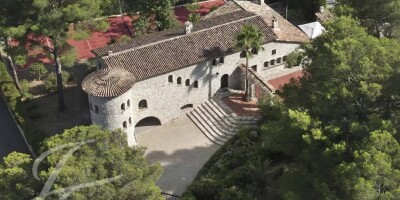 10 room  House for sale in Valbonne, France