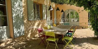 7 room  Villa for sale in Cogolin, France