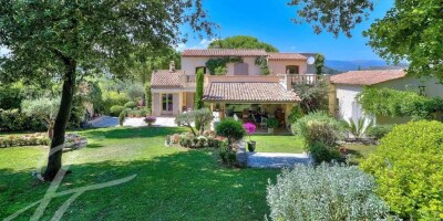 8 room  House for sale in Biot, French Riviera