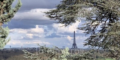 12 room  House for sale in Saint-Cloud, France