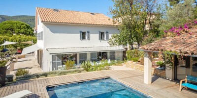 7 room  House for sale in Toulon, France