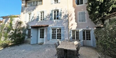 6 bedroom  Villa for sale in Six-Fours-les-Plages, Provence-Alpes-Côte d'Azur