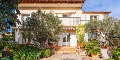 9 room  House for sale in Bandol AOC, France