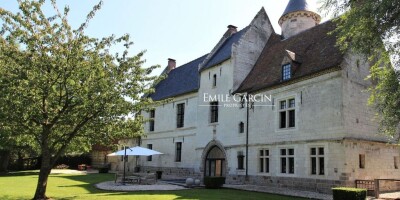 22 room  House for sale in Arras, France