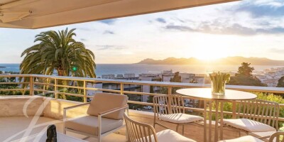 5 room  Apartment for sale in Cannes, France