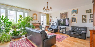 8 room  Apartment for sale in Nogent-sur-Marne, France