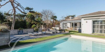 6 bedroom  House for sale in Le Bouscat, France