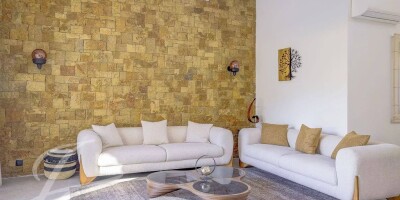 5 bedroom  House for sale in Valbonne, France