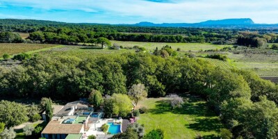 10 room  Detached House for sale in Aix-en-Provence, French Riviera