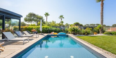 Apartment for sale in Sanary-sur-Mer, France
