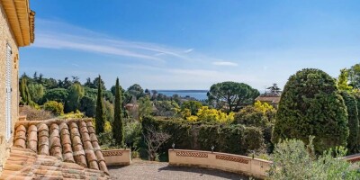 9 room  Villa for sale in Cannes, French Riviera