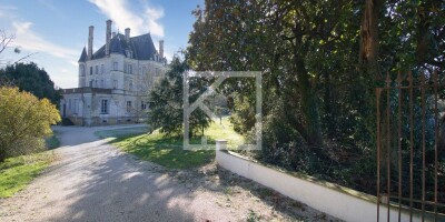 18 room  House for sale in Chantonnay, Pays de la Loire
