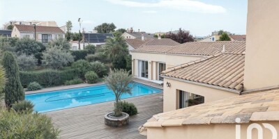 Villa for sale in Château-d'Olonne, France