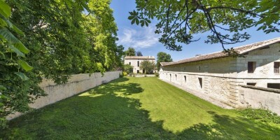 10 bedroom  Detached House for sale in Bordeaux, Nouvelle-Aquitaine