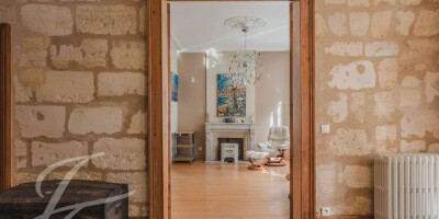 4 bedroom  House for sale in Bordeaux, France