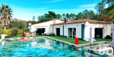 6 room  Villa for sale in Sainte-Maxime, French Riviera