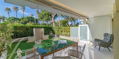 3 room  Flat for sale in Cannes, French Riviera