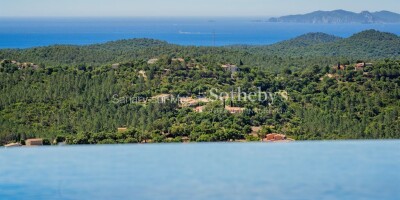 7 room  House for sale in La Londe-les-Maures, French Riviera