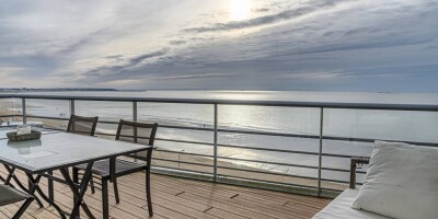3 room  Flat for sale in La Baule-les-Pins, France