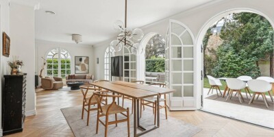 10 room Detached House for sale in Vaucresson, France