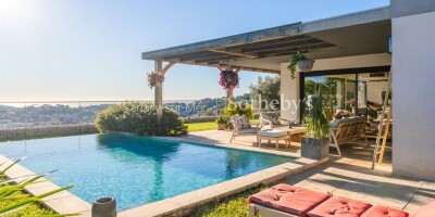 6 room  House for sale in Ollioules, French Riviera