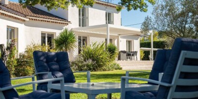 6 room  Villa for sale in Cabriès, France