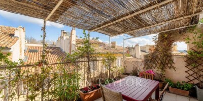 4 room  Flat for sale in Aix-en-Provence, France