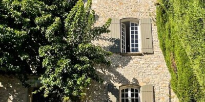 19 room Detached House for sale in Vaison-la-Romaine, France