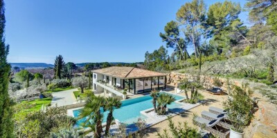 4 bedroom  Detached House for sale in Aix-en-Provence, France