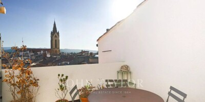 6 room  Flat for sale in Aix-en-Provence, France