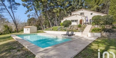 6 room  Villa for sale in Éguilles, French Riviera