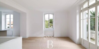 2 bedroom  Apartment for sale in Bayonne, France
