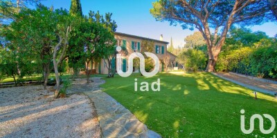 Villa for sale in Saint-Tropez, French Riviera