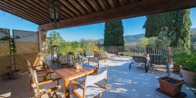 7 room  House for sale in Cogolin, France