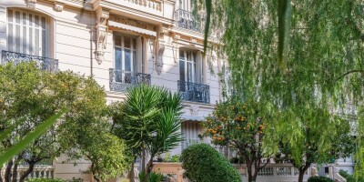 6 room  Apartment for sale in Nice, France