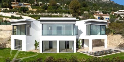 6 room  House for sale in Vence, French Riviera